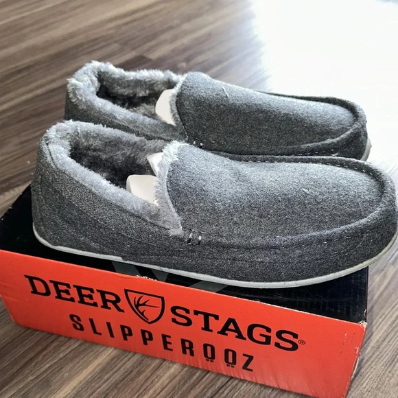 NWB Deer Stag SUPRO slippers - Picture 3 of 4